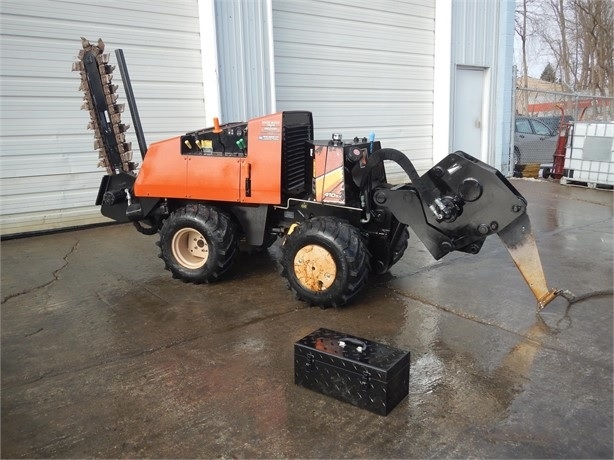 Trencher Ditch Witch 410SX