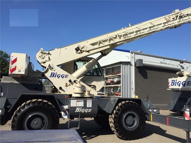 Cranes Terex RT230