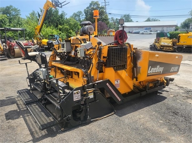 Pavers Leeboy 8510
