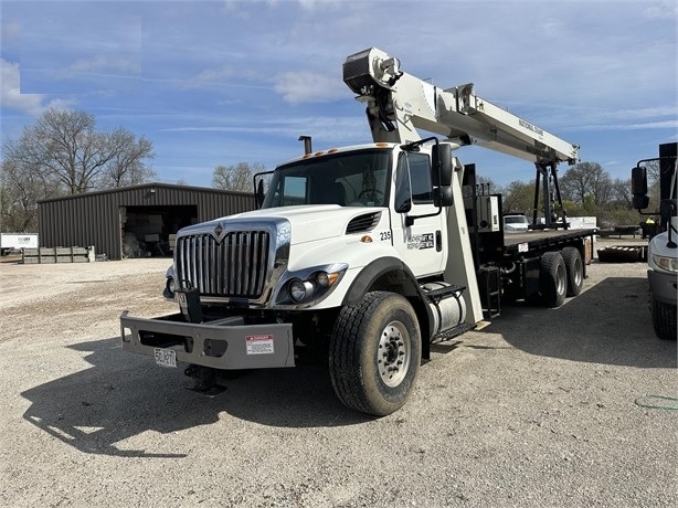 Cranes National 800D