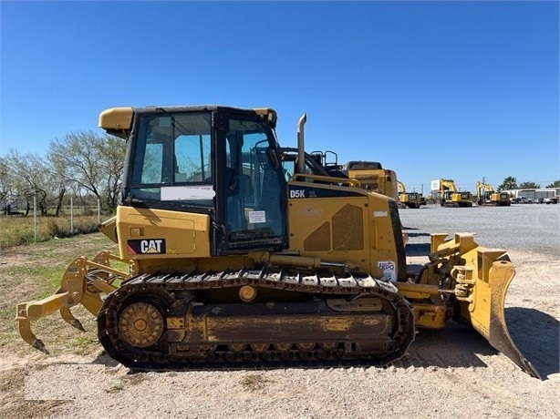 Dozers/tracks Caterpillar D5K