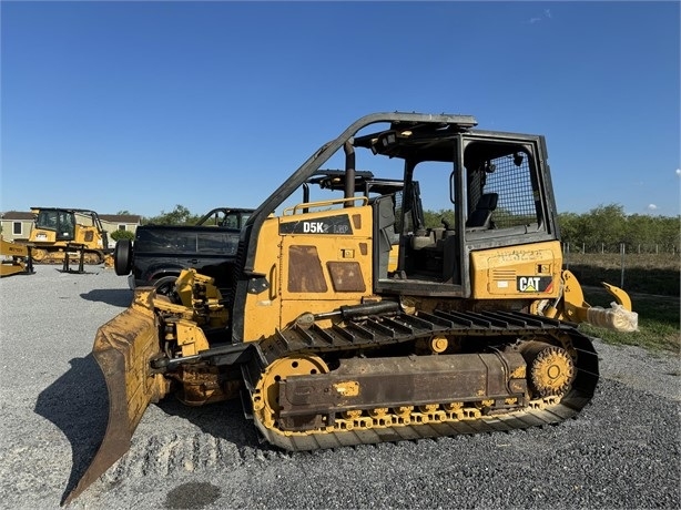 Dozers/tracks Caterpillar D5K