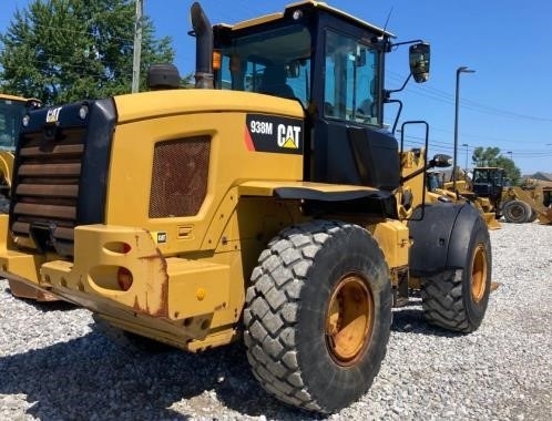 Wheel Loaders CATERPILLAR 938M