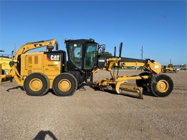 Motor Graders CATERPILLAR 140M