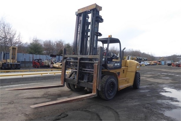 Freightelevator CATERPILLAR P36000