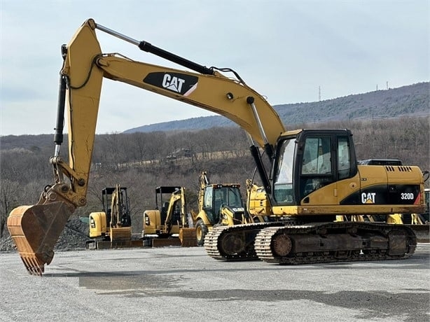 Hydraulic Excavator CATERPILLAR 320D