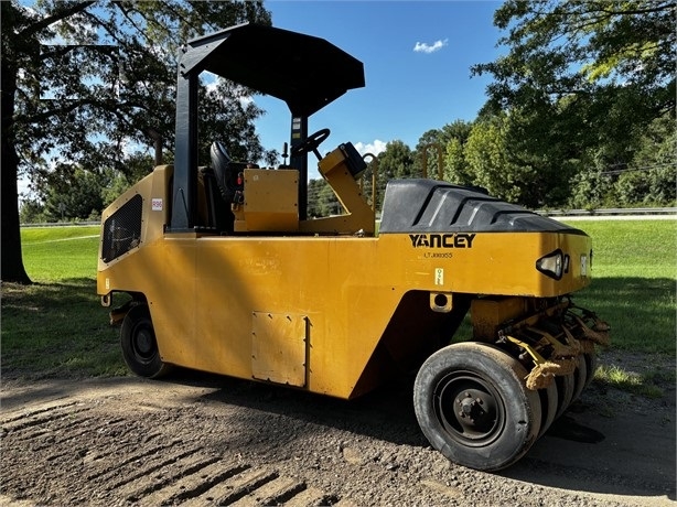 Compactadora Con Llantas Caterpillar CW14