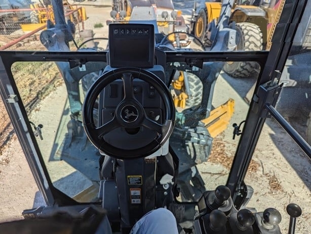 Motoconformadoras Deere 620G de medio uso en venta Ref.: 1728322179889979 No. 4