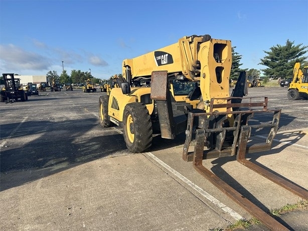 Telehandler Caterpillar TL1055