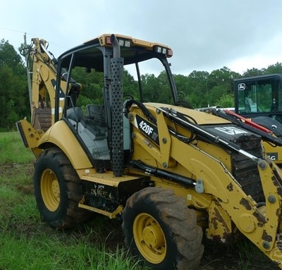 Retroexcavadoras Caterpillar 420F de segunda mano a la venta Ref.: 1743010516389793 No. 2