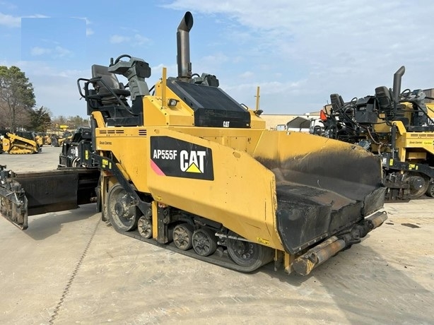 Pavimentadoras Caterpillar AP-555F usada Ref.: 1743542984884728 No. 2