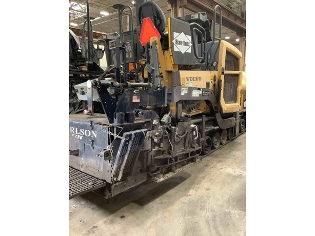 Pavimentadoras Volvo P7110 seminueva en perfecto estado Ref.: 1744213093951642 No. 3