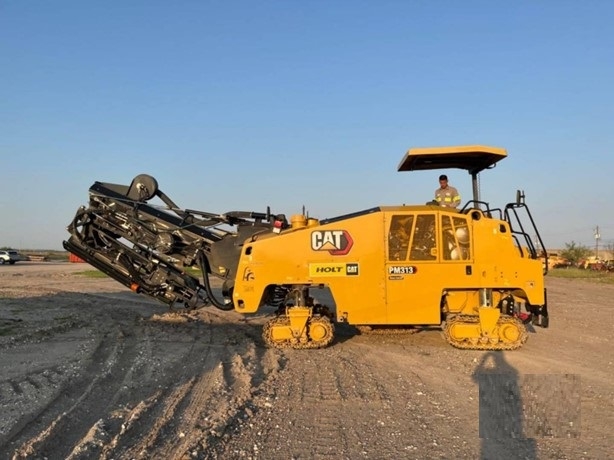 Recycles CATERPILLAR PM313