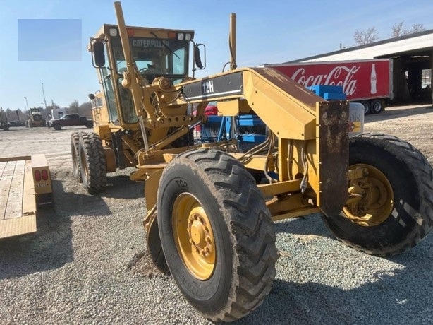 Motoconformadoras Caterpillar 12H de segunda mano a la venta Ref.: 1745950385254265 No. 2