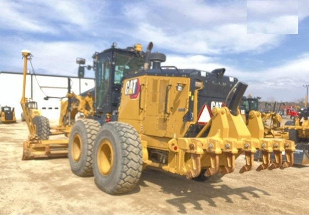 Motoconformadoras Caterpillar 14M usada a la venta Ref.: 1746558102240911 No. 4