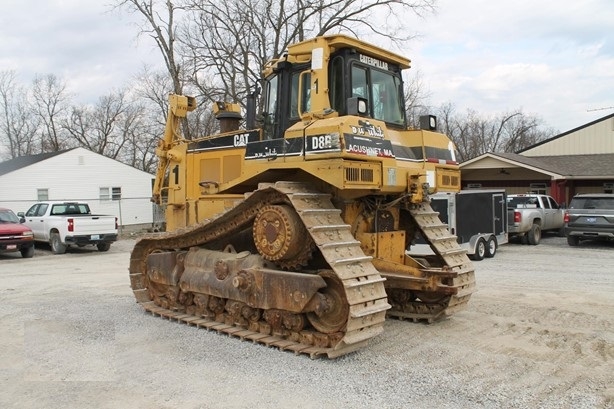 Tractores Sobre Orugas Caterpillar D8R de segunda mano a la venta Ref.: 1749495030613622 No. 2