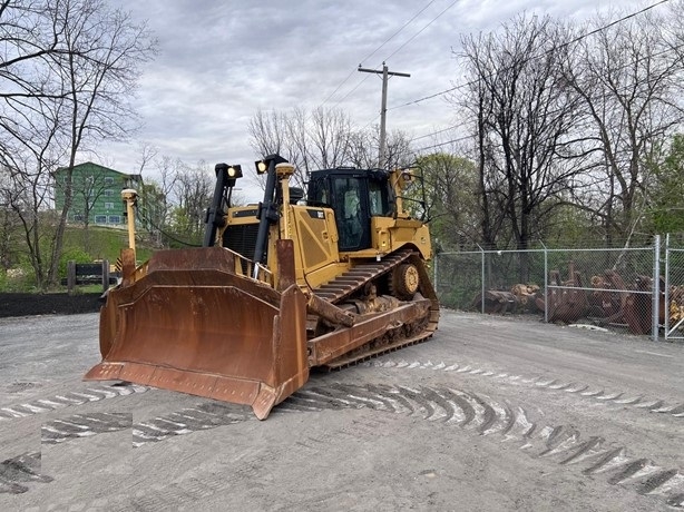 Dozers/tracks CATERPILLAR D8T