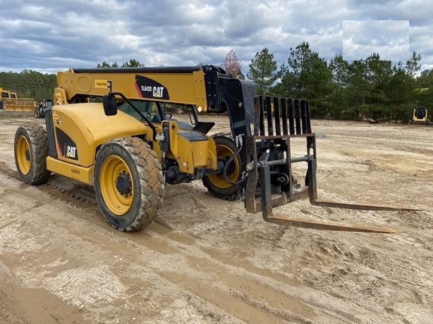 Manipulador Telescopico Caterpillar TL642 de bajo costo Ref.: 1751664961274352 No. 2