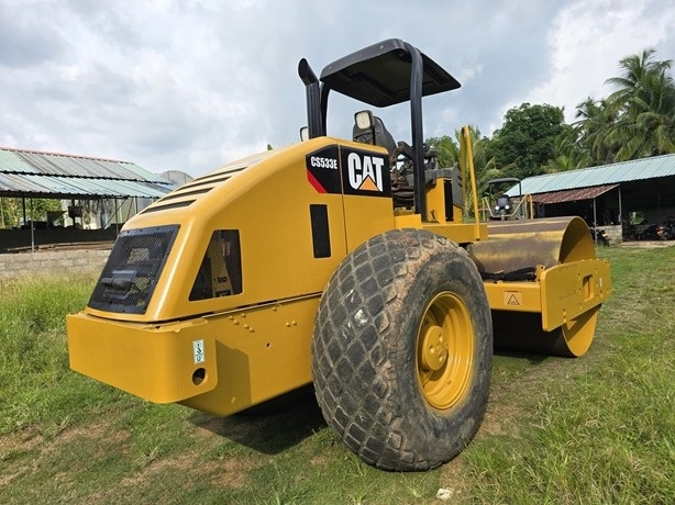 Compactadora Vibratoria Caterpillar CS-533E de bajo costo Ref.: 1753308872533728 No. 3