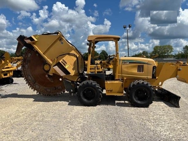 Zanjadora Vermeer RT1250
