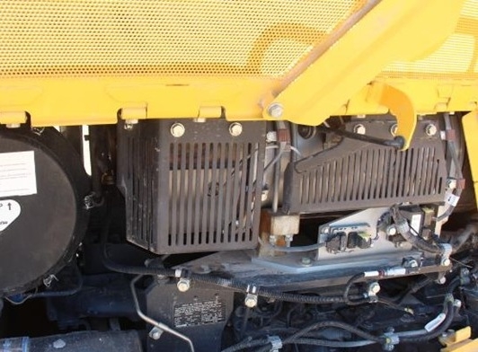 Tractores Sobre Orugas Komatsu D155AX de medio uso en venta Ref.: 1755724989235814 No. 3
