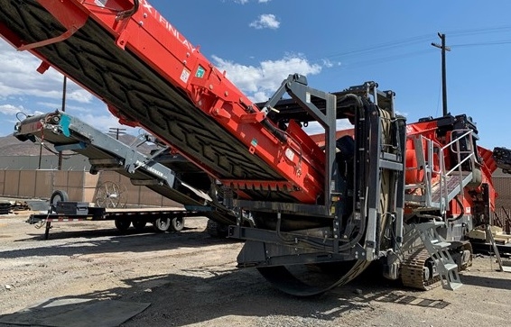 Cribas Terex FINLAY 883 en venta Ref.: 1755795831342065 No. 2