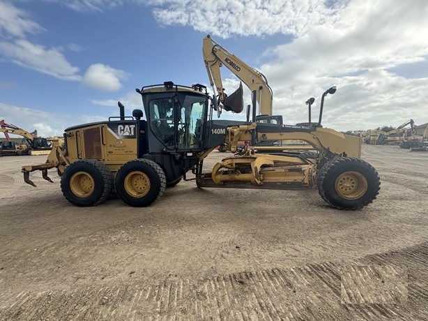 Motoconformadoras Caterpillar 140M