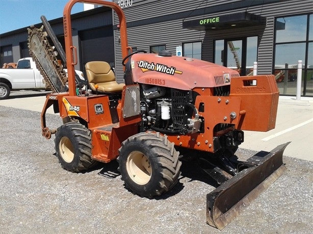 Trencher Ditch Witch RT45