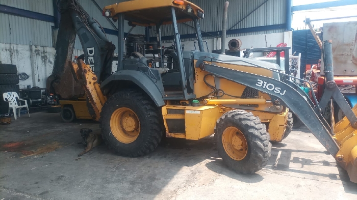 Backhoe Loaders Deere 310SJ