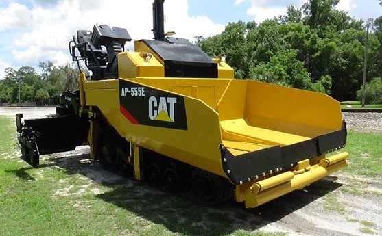 Pavimentadoras Caterpillar AP-555E importada de segunda mano Ref.: 1759258039347341 No. 2