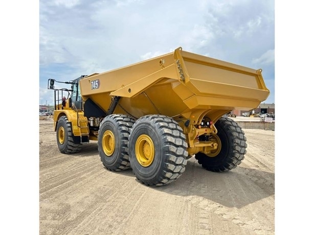 Camiones De Carga Caterpillar 745 importada en buenas condiciones Ref.: 1759854455945277 No. 4