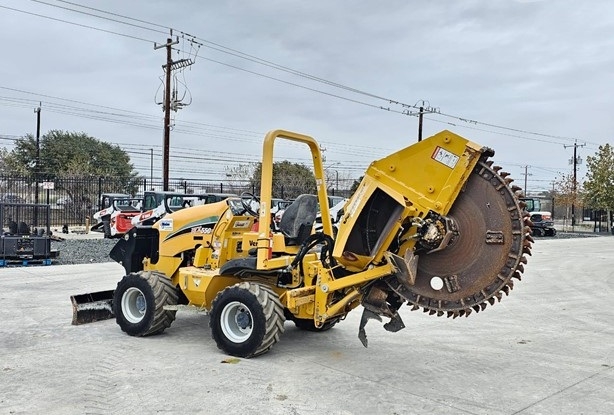 Trencher Vermeer RTX550