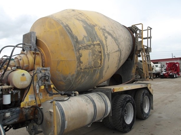 Mezcladoras De Concreto Kenworth T880 usada en buen estado Ref.: 1760043937913588 No. 3