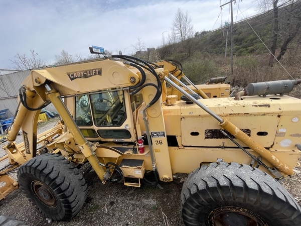 Montacargas Pettibone CARY LIFT 204 en optimas condiciones Ref.: 1760547470633239 No. 4