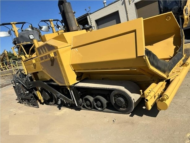 Pavimentadoras CATERPILLAR AP-1055D