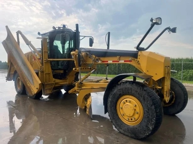 Motoconformadoras Caterpillar 12M seminueva en perfecto estado Ref.: 1762449428670789 No. 2