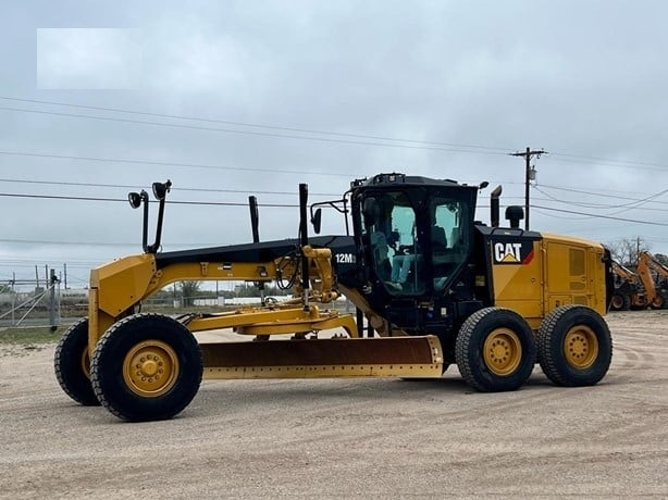 Motor Graders CATERPILLAR 12M