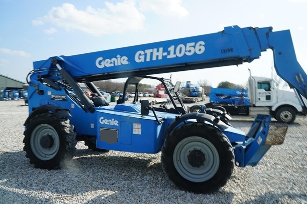 Manipulador Telescopico Genie GTH1056 importada en buenas condici Ref.: 1762885211661983 No. 3