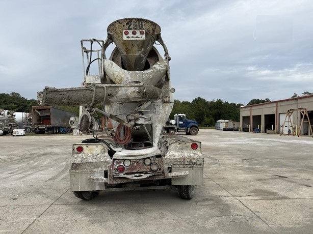 Mezcladoras De Concreto Mack GU713 usada a la venta Ref.: 1765567124228488 No. 3