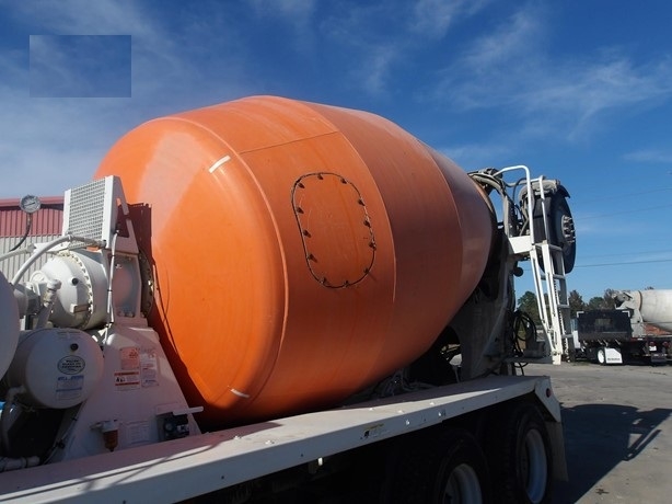 Mezcladoras De Concreto Sterling L9500 de medio uso en venta Ref.: 1765580338529931 No. 3