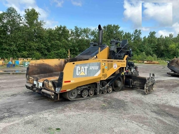 Pavers CATERPILLAR AP-655F
