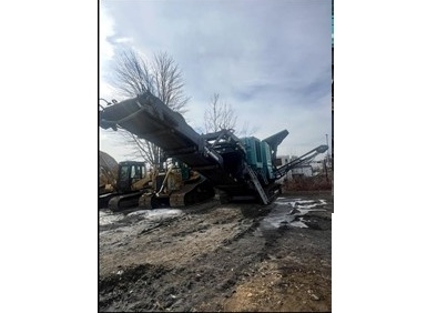 Trituradoras Powerscreen PREMIERTRAK 400 usada a buen precio Ref.: 1767889501487755 No. 3