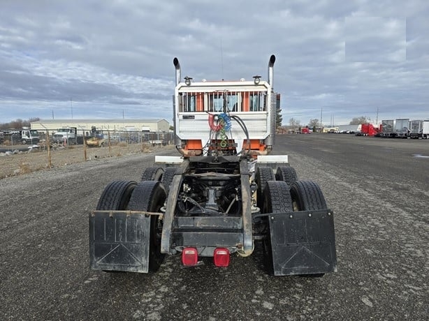 Tractocamion Kenworth T800 de segunda mano Ref.: 1768438605237919 No. 3
