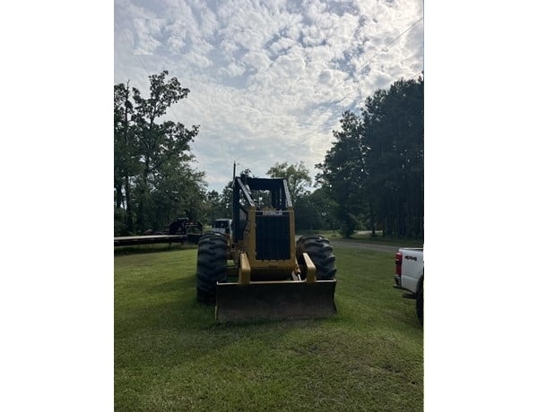 Forestales Maquinas Caterpillar 518C de medio uso en venta Ref.: 1768518430446236 No. 2