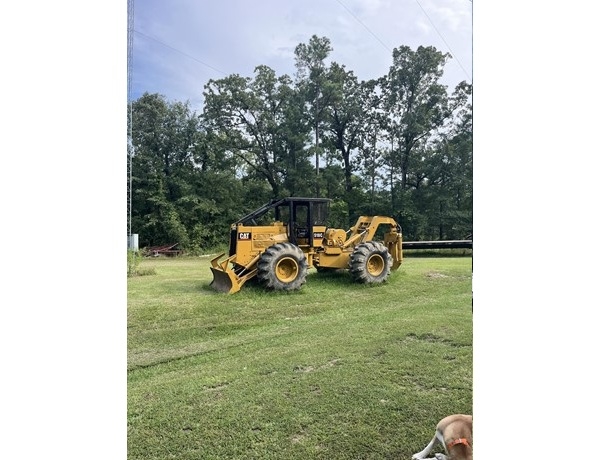 Forestales Maquinas Caterpillar 518C de medio uso en venta Ref.: 1768518430446236 No. 3