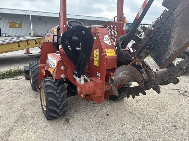 Zanjadora Ditch Witch RT45 seminueva en perfecto estado Ref.: 1771867422067732 No. 3