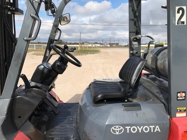 Montacargas Toyota 7FGU35 en buenas condiciones Ref.: 1772557410794110 No. 4