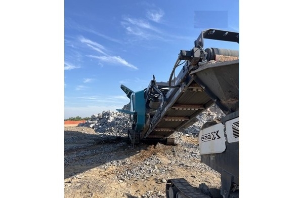 Trituradoras Powerscreen PREMIERTRAK 400 en venta Ref.: 1773872939518864 No. 2