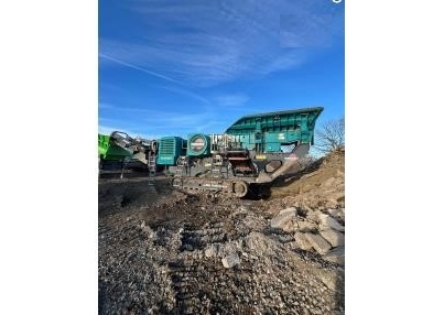 Crushing Machines POWERSCREEN PREMIERTRAK 400