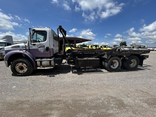 Camiones De Carga Freightliner BUSINESS CLASS usada en buen estad Ref.: 1773951255722520 No. 4